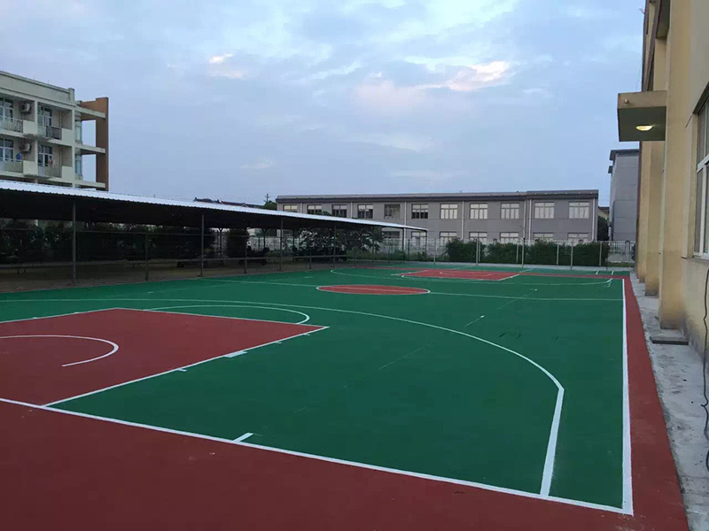篮球场施工现场